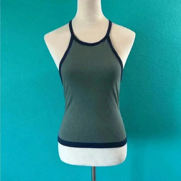 New with tags American eagle green halter backless top in size small - Picture 1 of 4